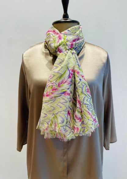 Mutli color leafs Print Silkwool Stole