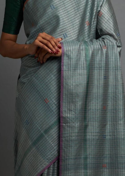 MANDRA SAREE