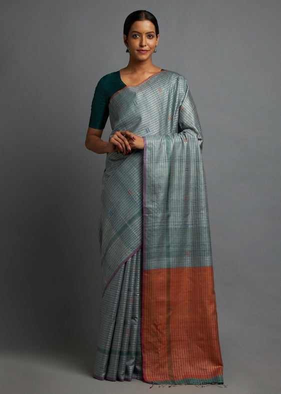 MANDRA SAREE