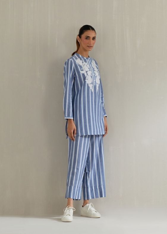 Blue stripes embroidery cotton tunic