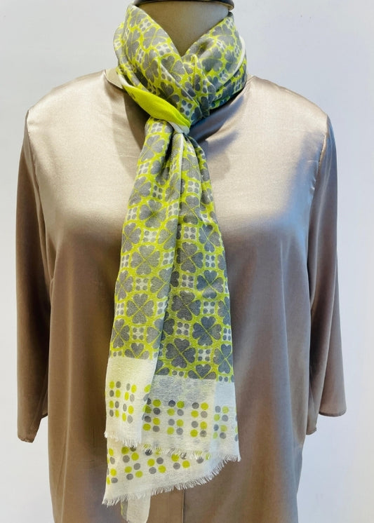 Grey and Green Pattern Silkwool Stole