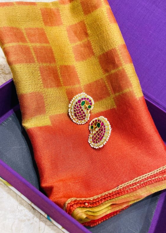 Chanderi Handloom shibori stole & earrings box