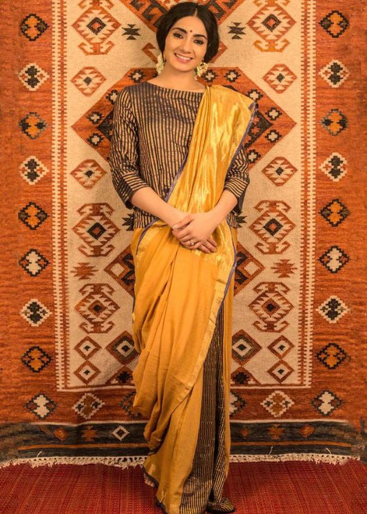 Sunehri woven block saree