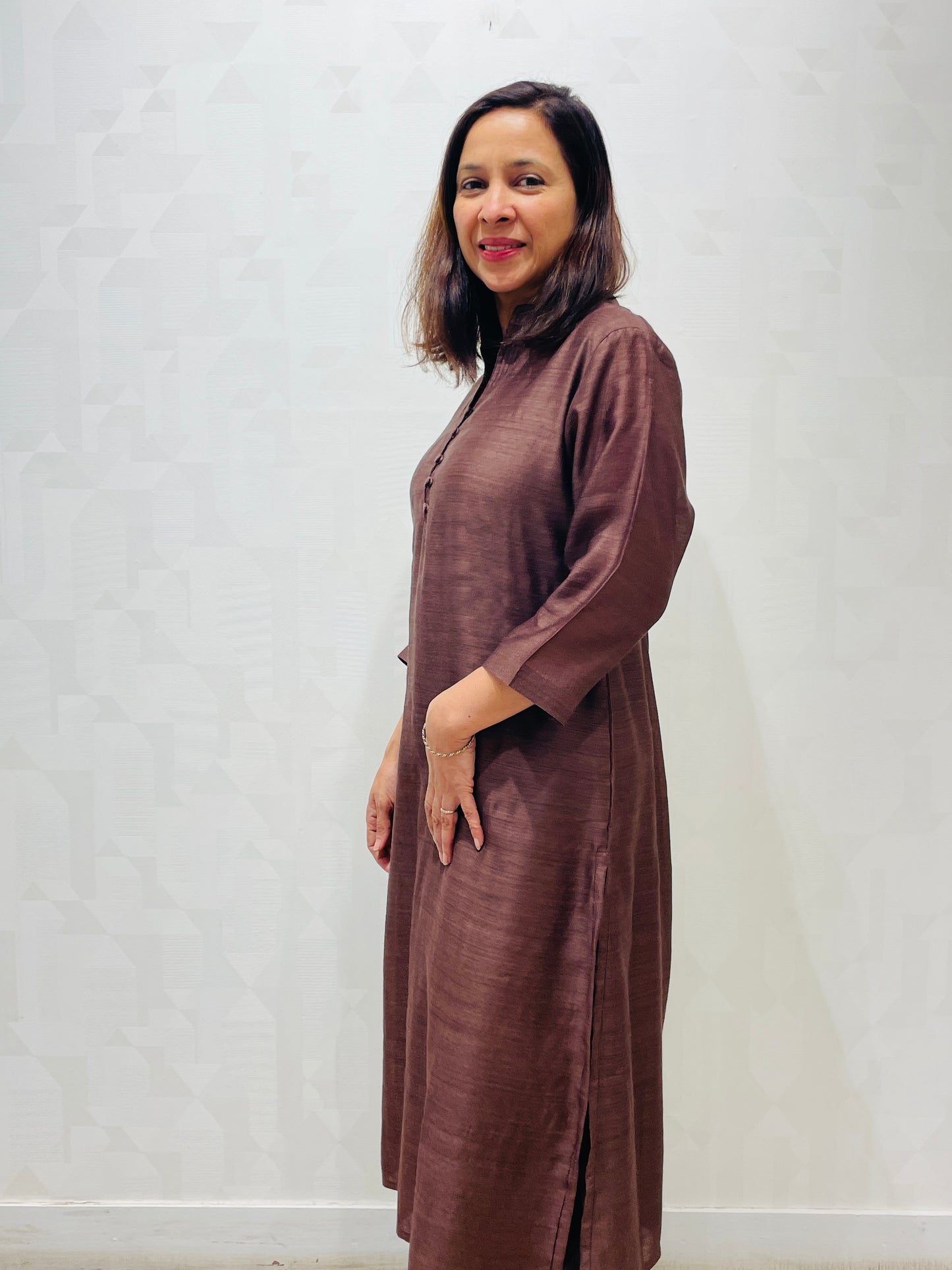 Brown self stitch line long kurta